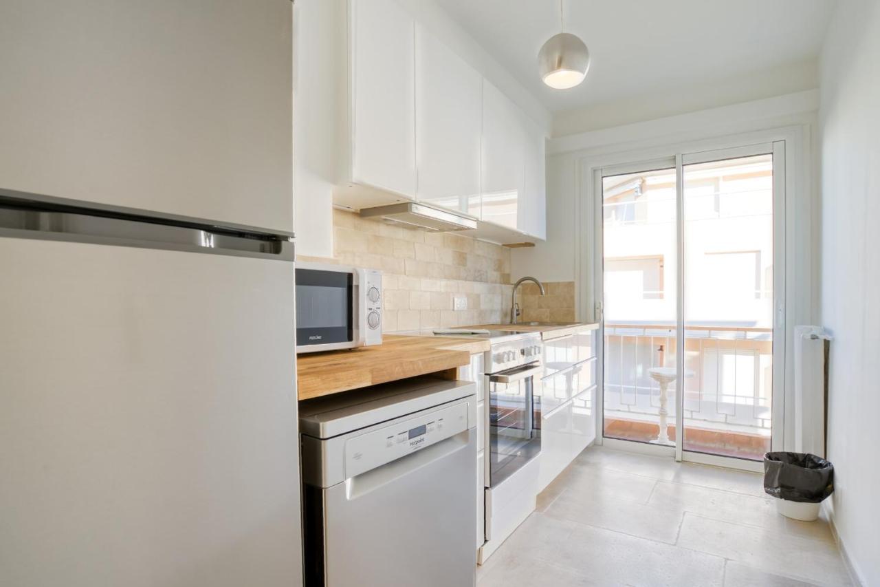 Appartement Bricka - Welkeys Antibes Exteriér fotografie